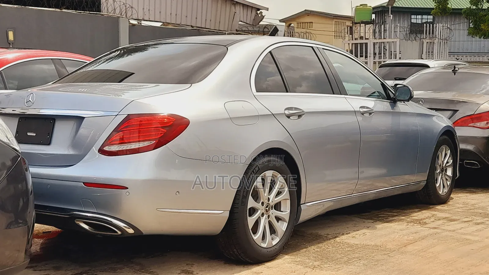 Mercedes-Benz E300 2018 Blue