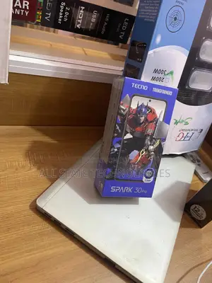 New Tecno Spark 30 Pro 256 GB Black
