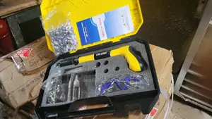 Manual Nail Ceiling Machine