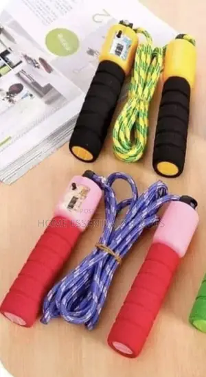 Skipping Rope With Non-Slip Grip Handles