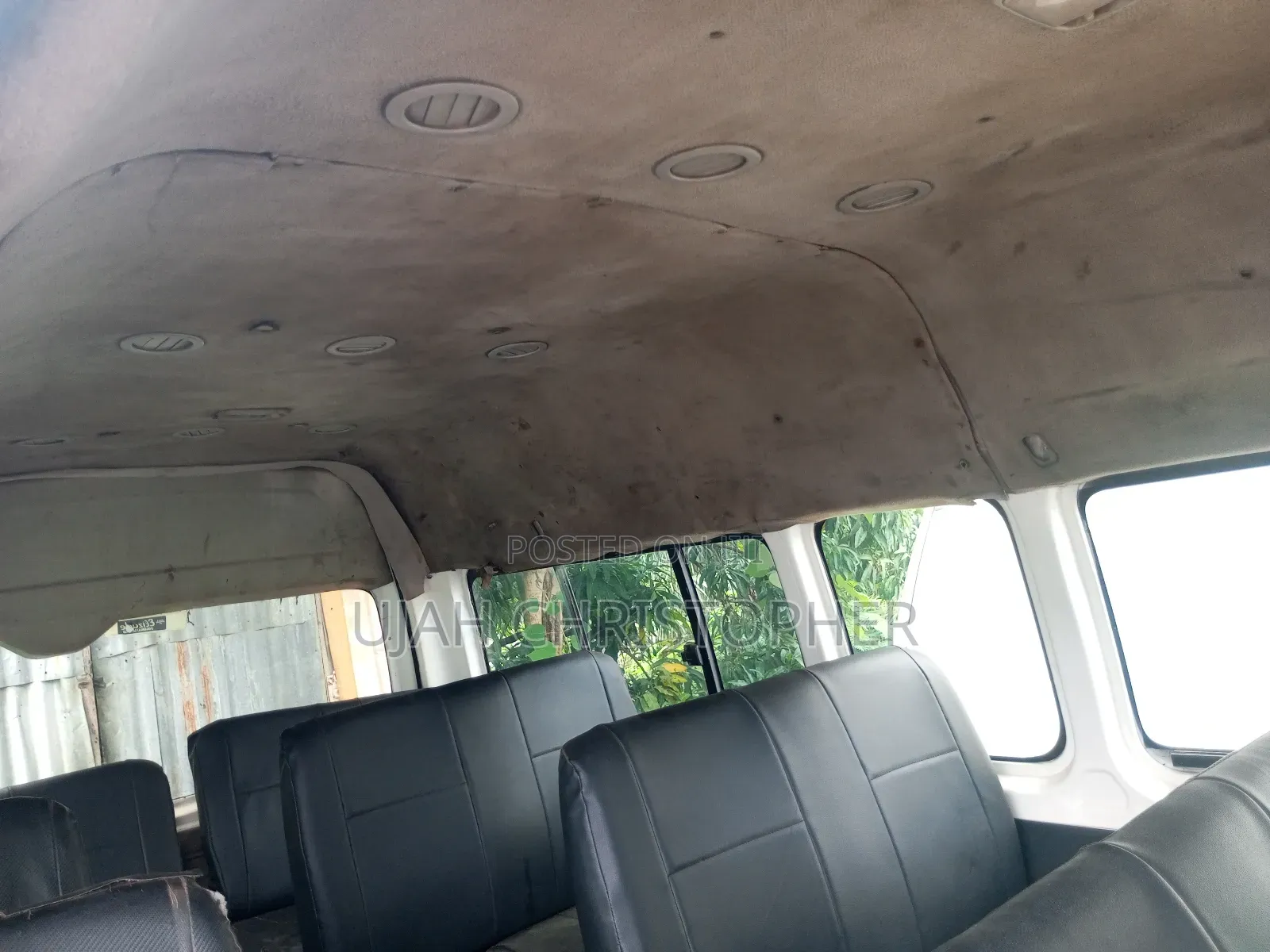 Toyota HiAce 2013 White
