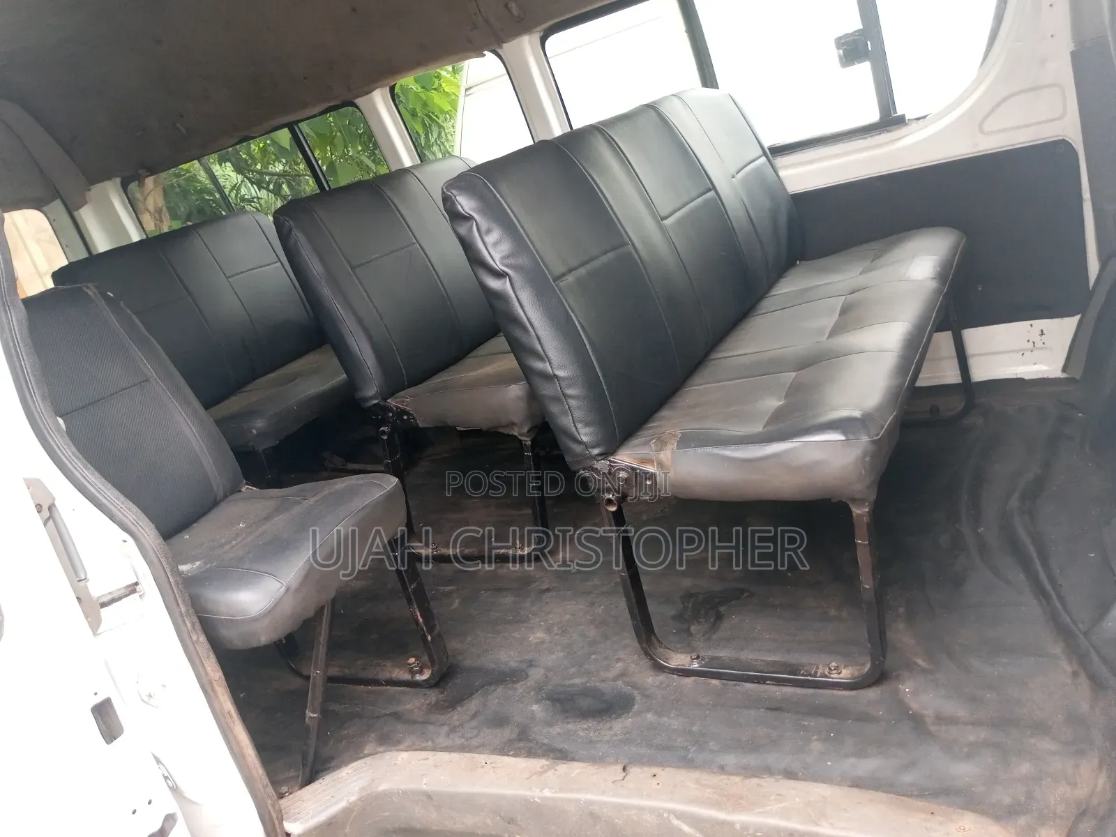 Toyota HiAce 2013 White