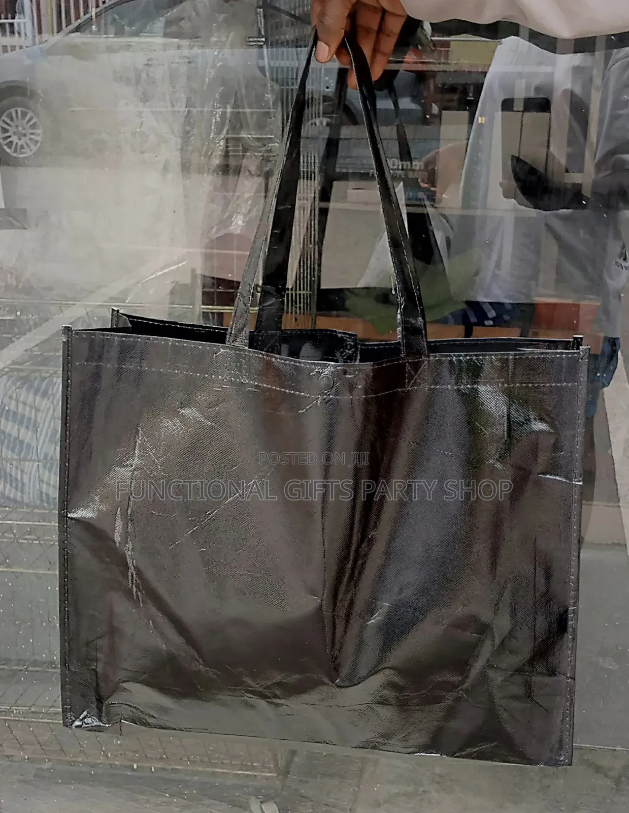 Black Shinning Bag