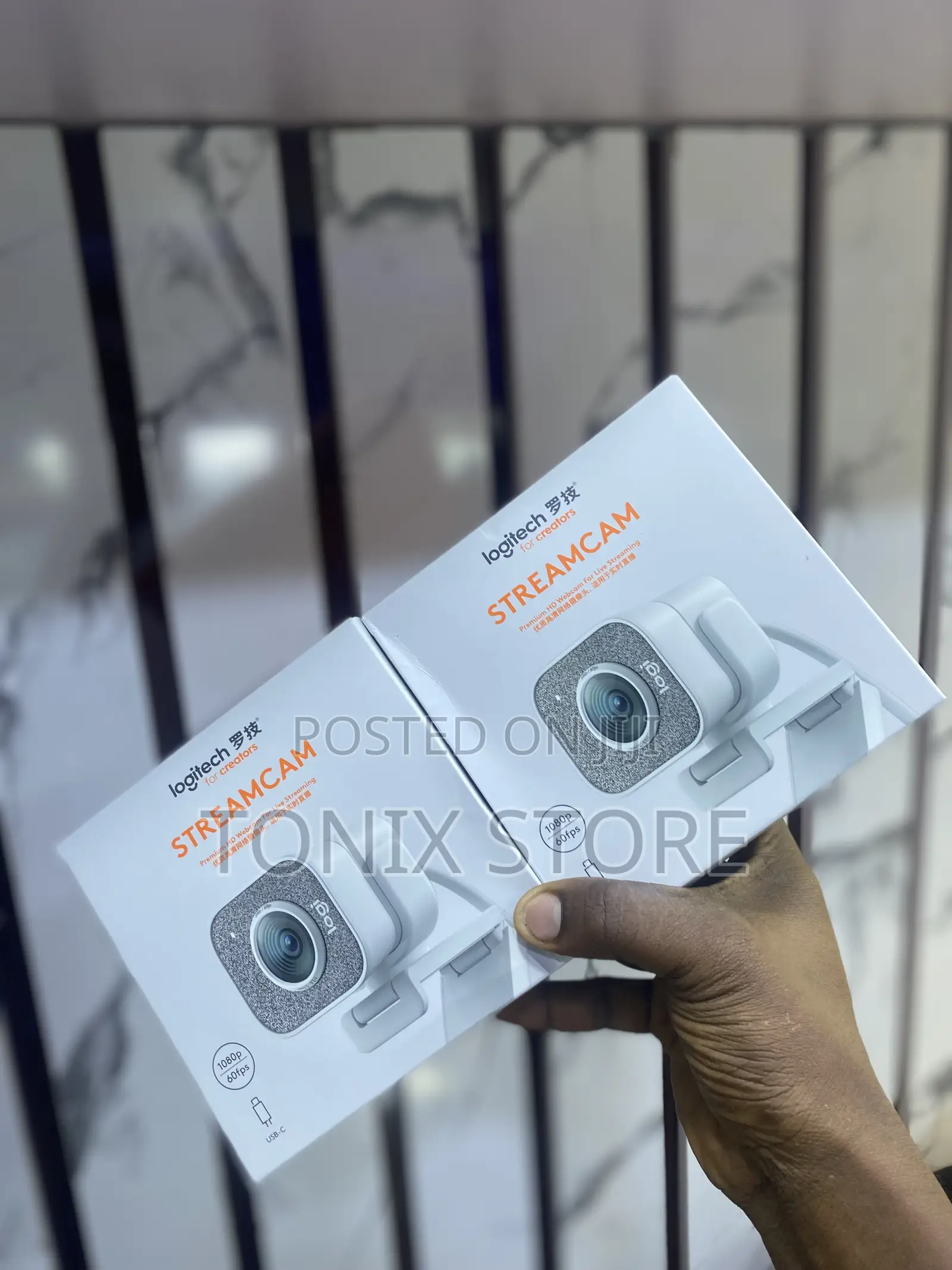 Logitech Creators Streamcam Premium Webcam for Streaming and Content