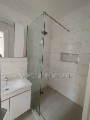 Furnished 5bdrm Apartment in Apo for rent