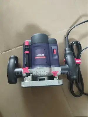 Makute Electric Router