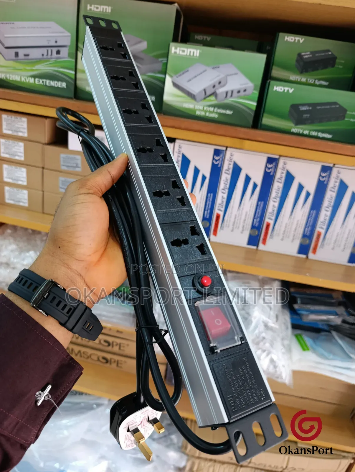 Pdu 1u 6-Way Power Distribution Unit – Rackmount 6 Outlets