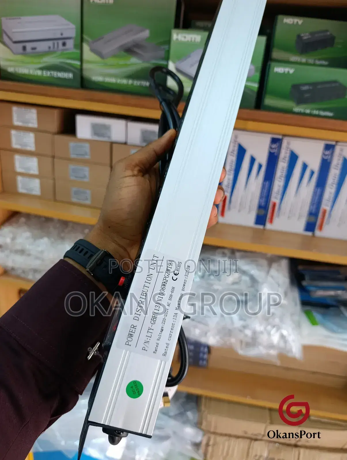 Pdu 1u 6-Way Power Distribution Unit – Rackmount 6 Outlets