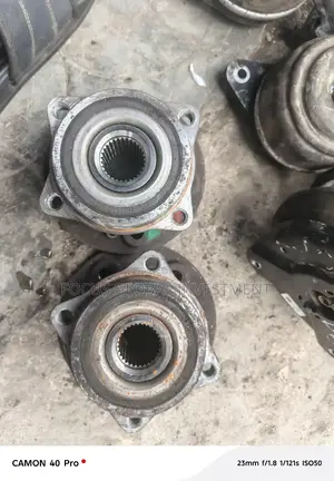 The Two Front Hub Bearing 4matic for Ml 350.2013 Model