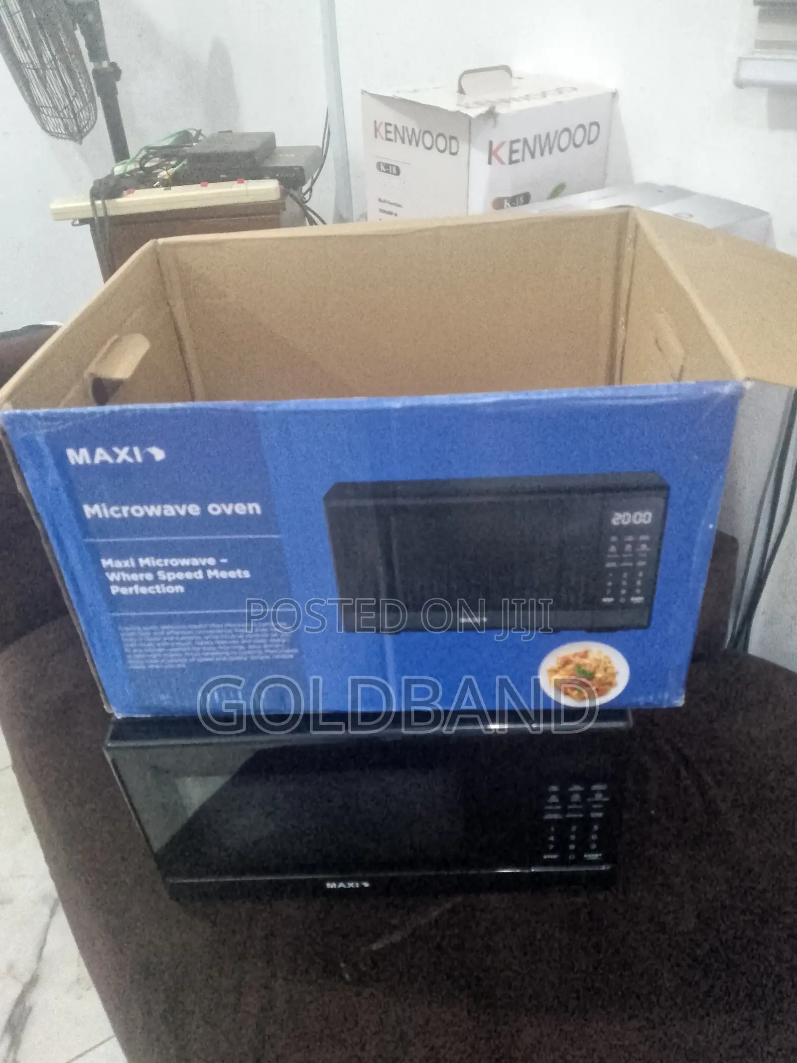 Maxi Digital Microwave With Auto Reheat Function