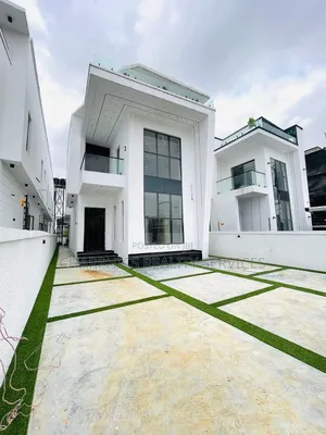 5bdrm Duplex in Ajah for sale