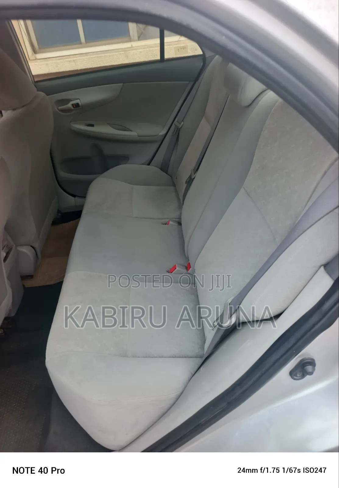 Toyota Corolla 2010 Silver