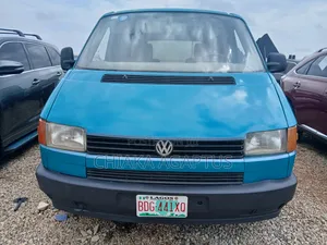 Volkswagen Transporter 2003 Green