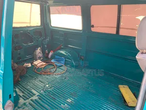 Volkswagen Transporter 2003 Green
