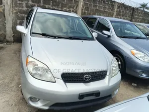 Toyota Matrix XR Hatchback FWD (1.8L 4cyl 4A) 2008 Silver