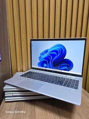 Laptop HP EliteBook 850 16GB Intel Core i5 SSD 256GB