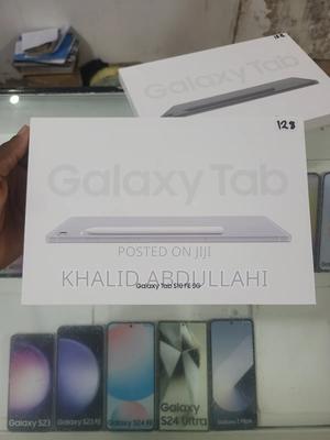 New Samsung Galaxy S10 Plus 128 GB Silver