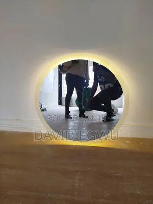 Round Mirror