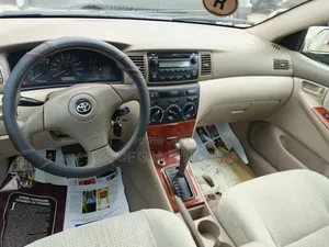 Toyota Corolla LE 2007 Gold