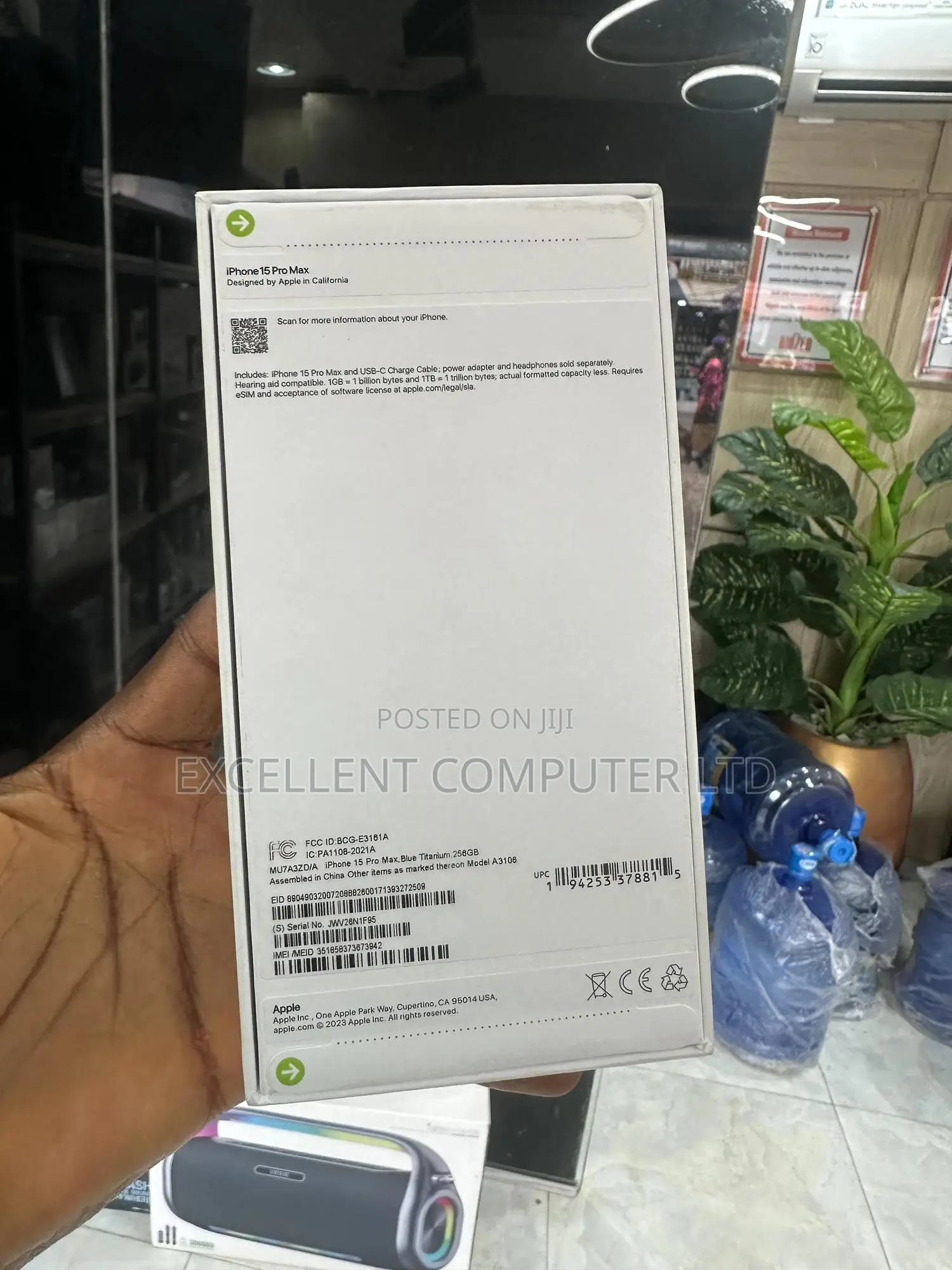 New Apple iPhone 15 Pro Max 256 GB Blue