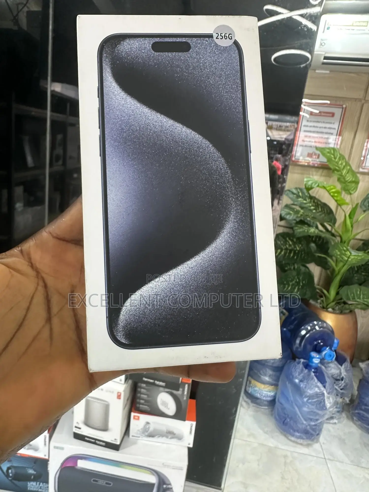 New Apple iPhone 15 Pro Max 256 GB Blue