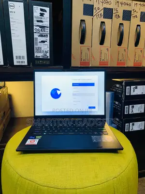 Laptop MSI Stealth 14 Studio A13VF 16GB Intel Core I7 SSD 1T