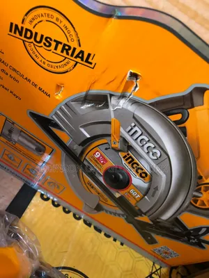9" Ingco Industrial Circular Saw
