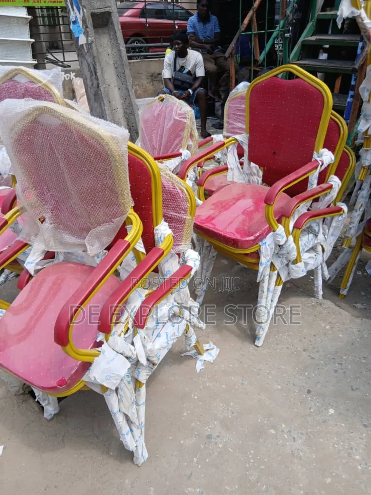Banquet Chair With Hand