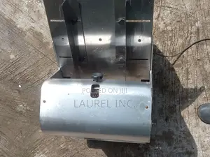 Bread Slicer