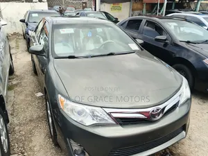 Toyota Camry LE 4dr Sedan (2.5L 4cyl 6A) 2012 Green