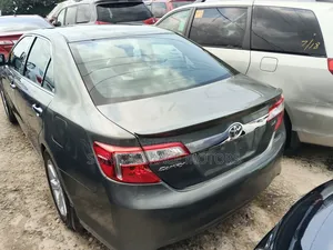 Toyota Camry LE 4dr Sedan (2.5L 4cyl 6A) 2012 Green