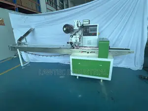 Bread/Biscuits Packaging Machine