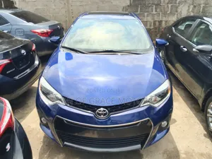 Toyota Corolla LE Eco Plus 4dr Sedan (1.8L 4cyl CVT) 2015 Blue