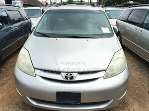 Toyota Sienna XLE Limited 2007 Silver
