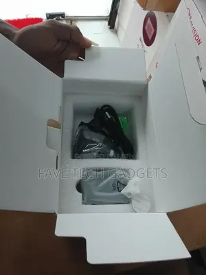 4g Ubox Solar Powered Battery Camera