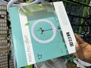 A 12-Inch (30cm) Ring Fill Light, Model Qx-300