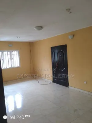 3bdrm Apartment in Agodi Gate for rent