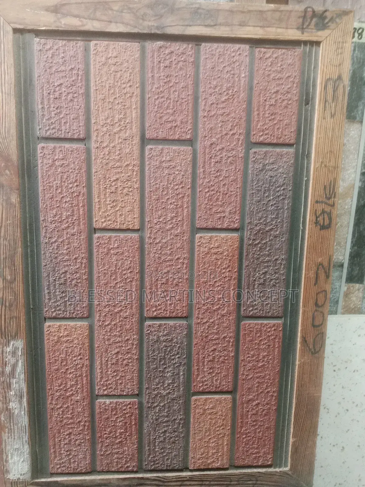 Quality Imported Bricks, Good for Pillars, Tv Console, Wall Cladding