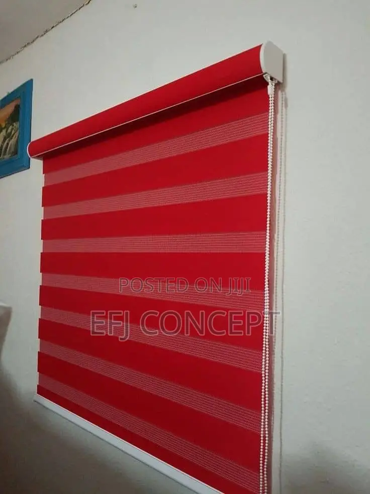 Day And Night Window Blind - Brilliant Red Fine Design