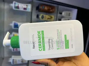 Facefact Ceramide Cleanser