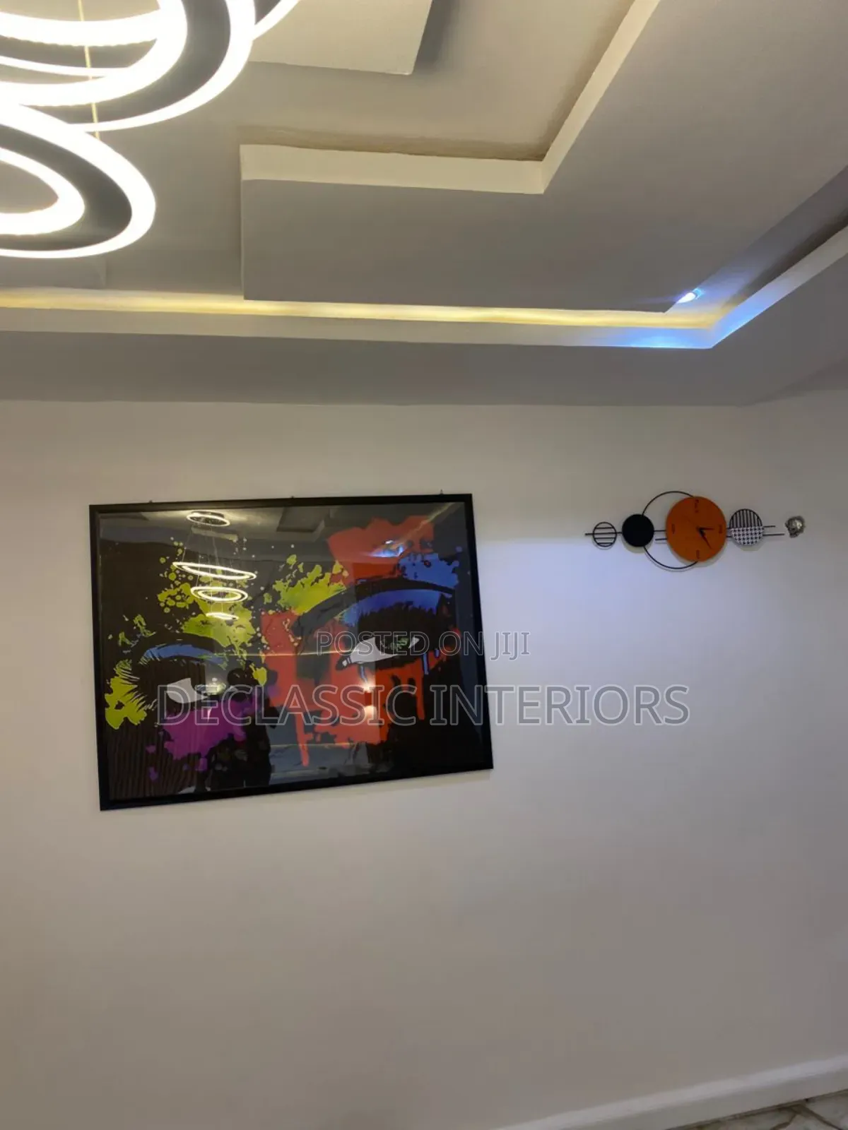 Floating Frame With Acrylic