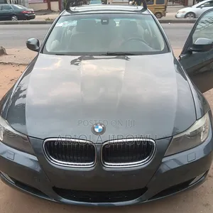 BMW 328i 2011 Green