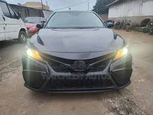 Toyota Camry SE 2022 Black