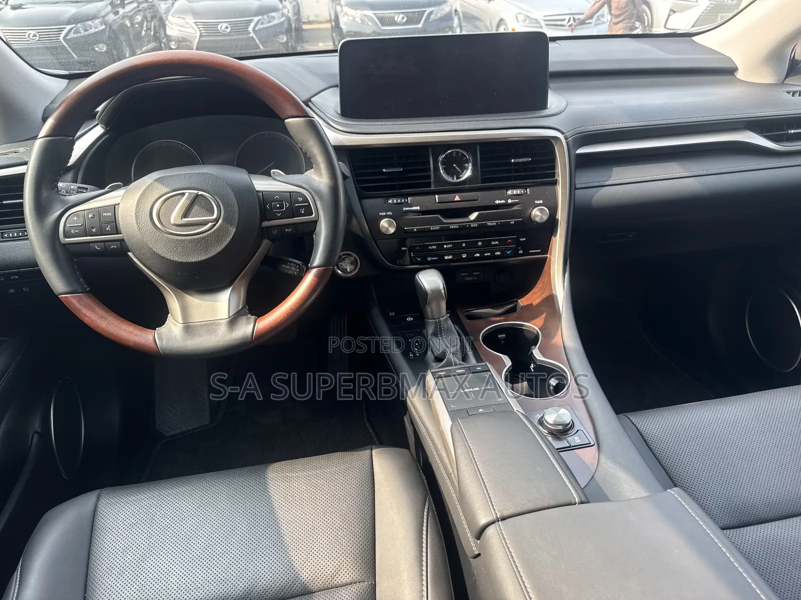 Lexus RX 2022 Red