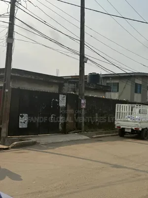 A Plot of Land Measuring 500sqm for Sale in Ijesha. Surulere