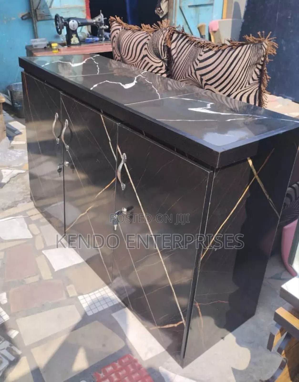 Kitchen Cabinets 4ft