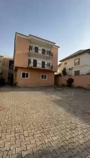 3bdrm Block of Flats in Wuse2 Abuja for sale