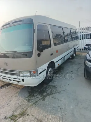 Toyota Coaster 2010 Gold