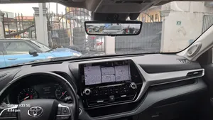 Toyota Highlander Limited AWD 2020 Blue