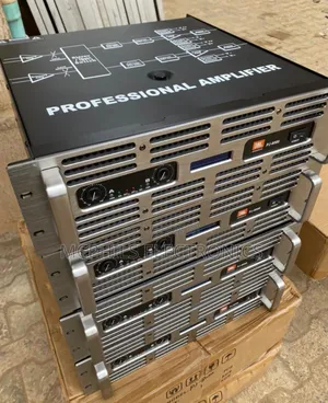JBL 4000w Powered Amplifier